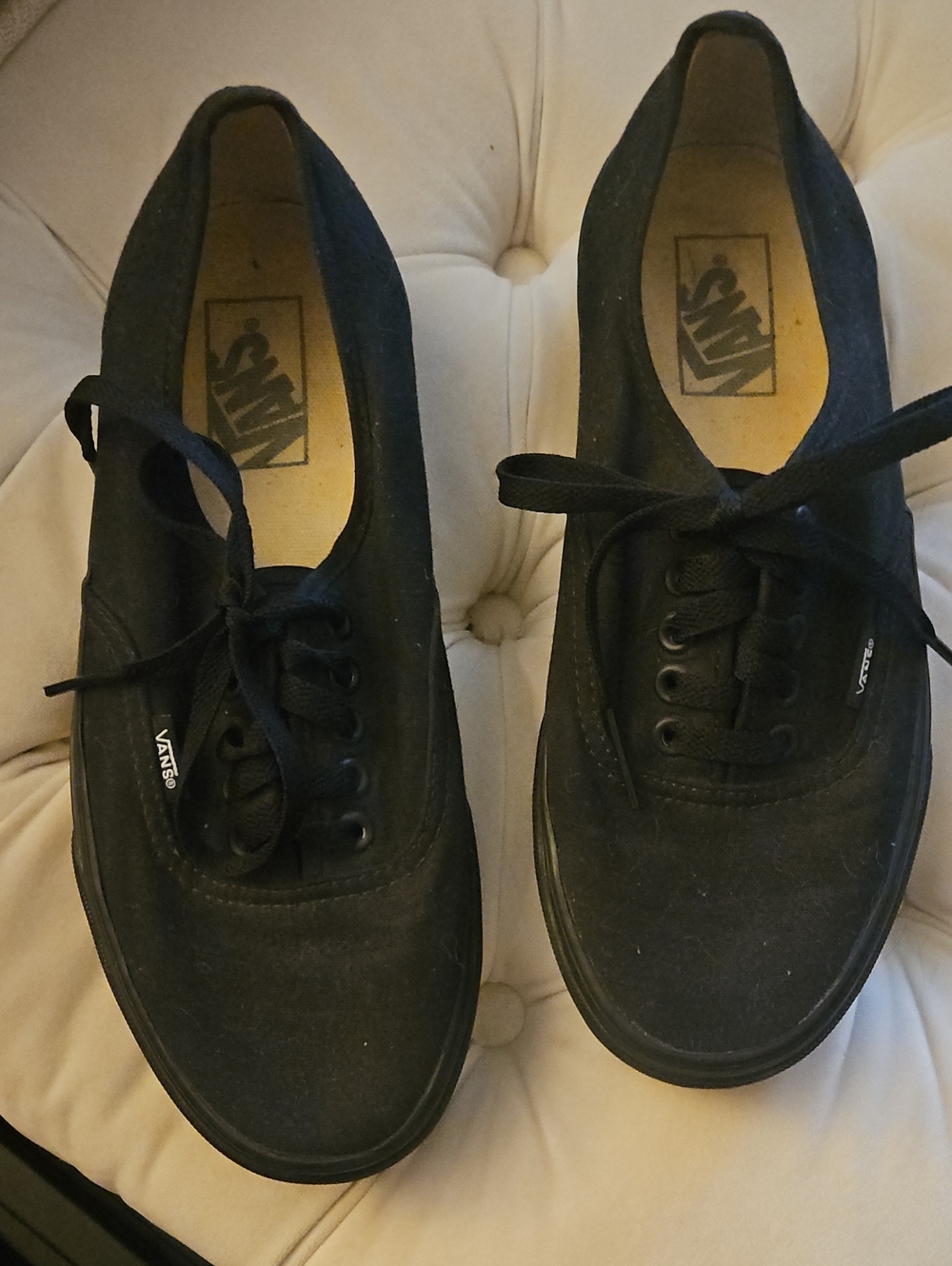 Vans Black Low-Top Canvas Lace-Up Sneakers Mens 6.5 Womens 8